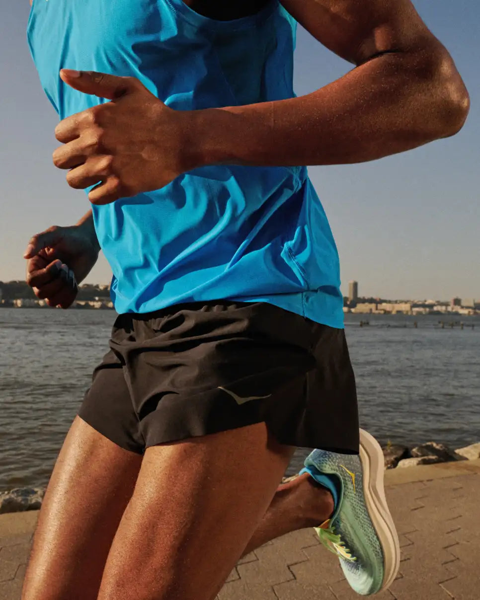 HOKA - RACE DAY SPLIT SHORT BLACK - MEN – MountCO